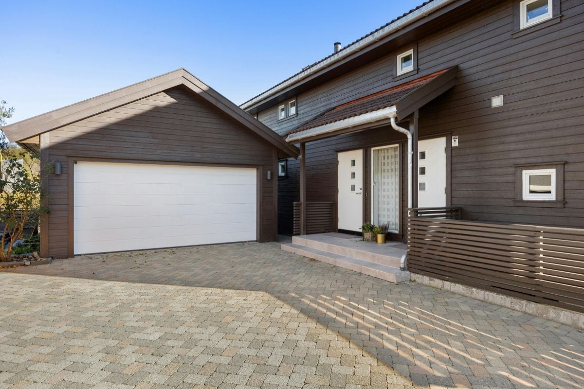 Garage Addition Contractors in Greater Lansing Michigan