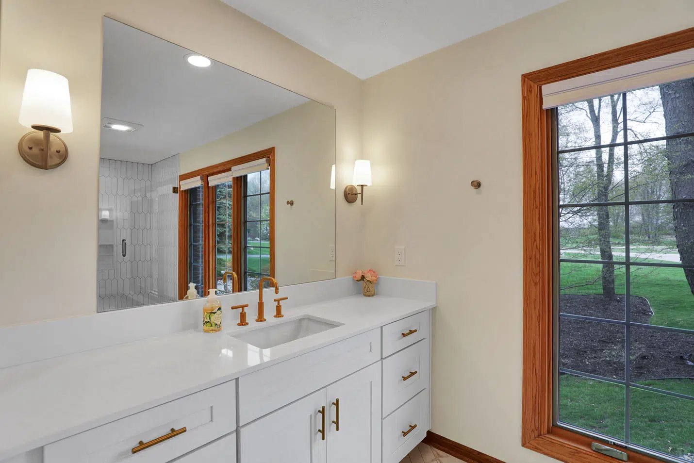 custom-built-design-remodeling-bathrooms-108.jpg
