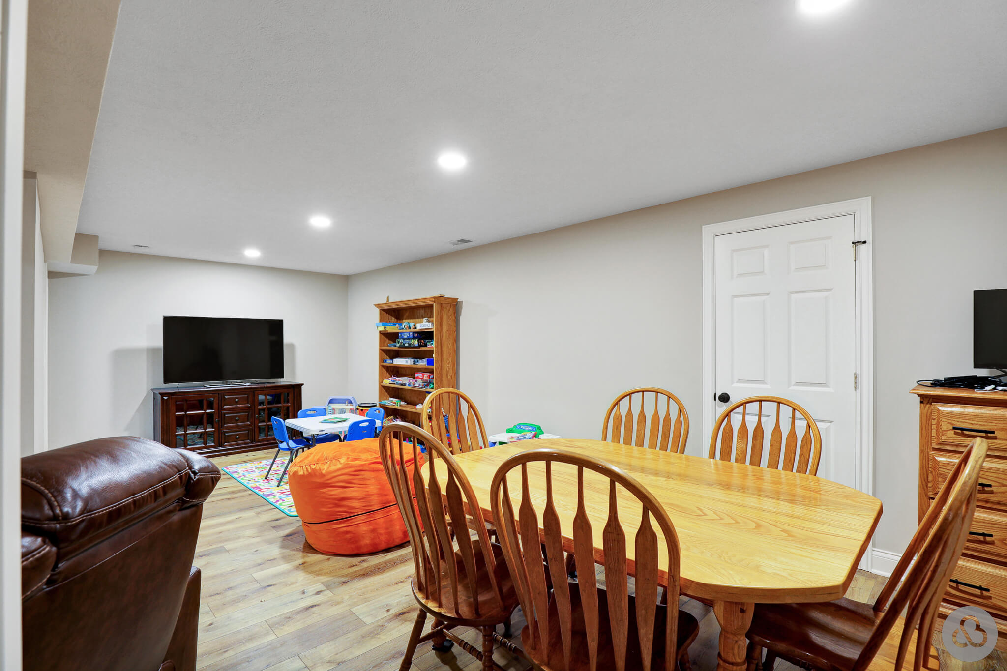 Miller-Basement_2023-09-15-LandingPage-23