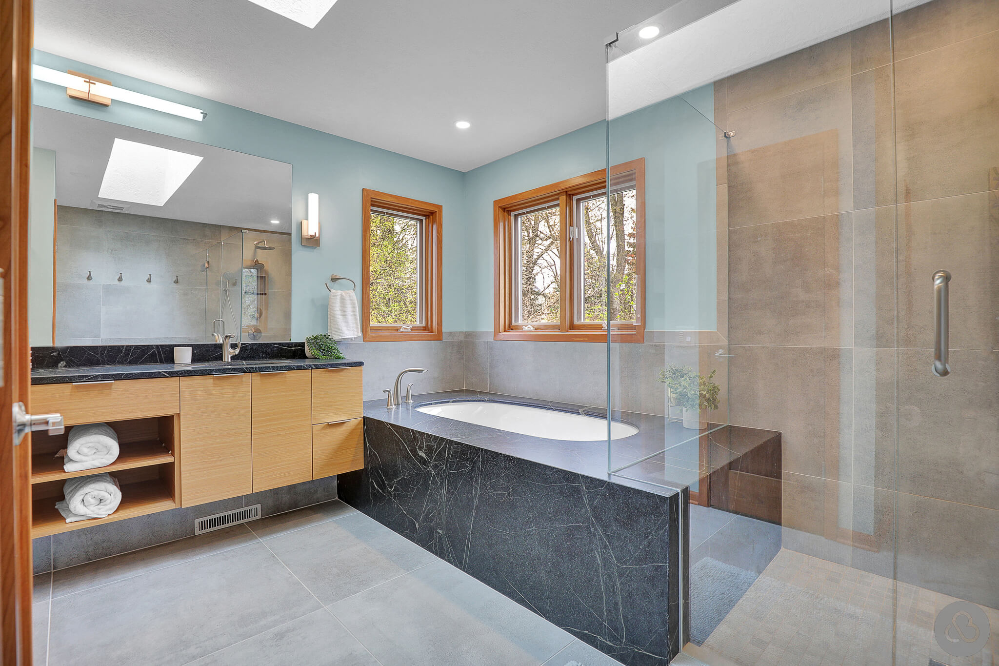 Voit-Bathroom_2023-09-15-LandingPage-02
