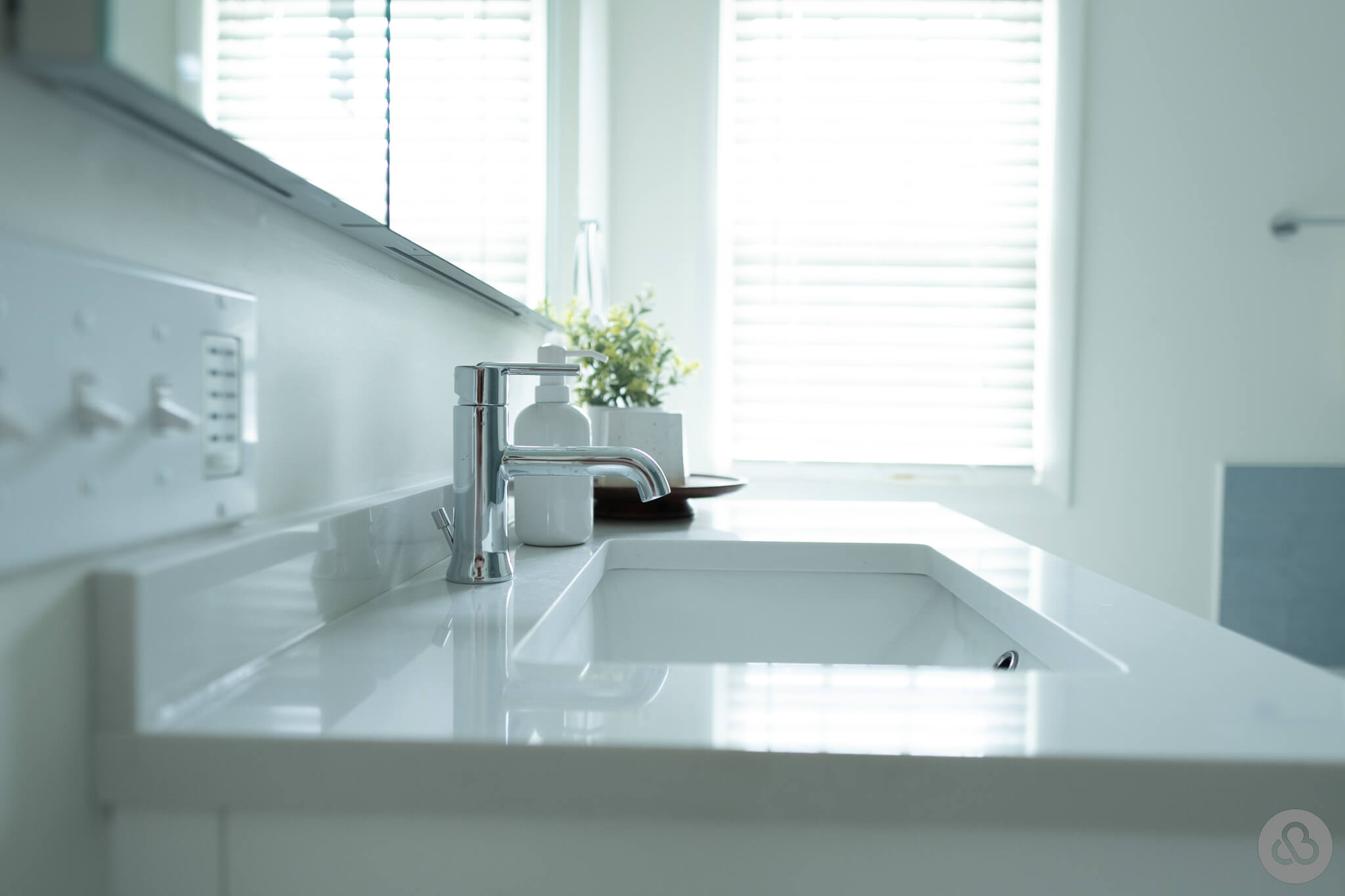 Jimenez-Bathroom_2023-09-15-LandingPage-08