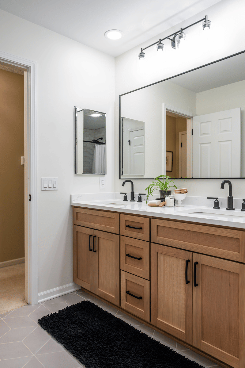 Reilly-Bathroom_2024-12-11_BathroomProjectGallery_Website-12
