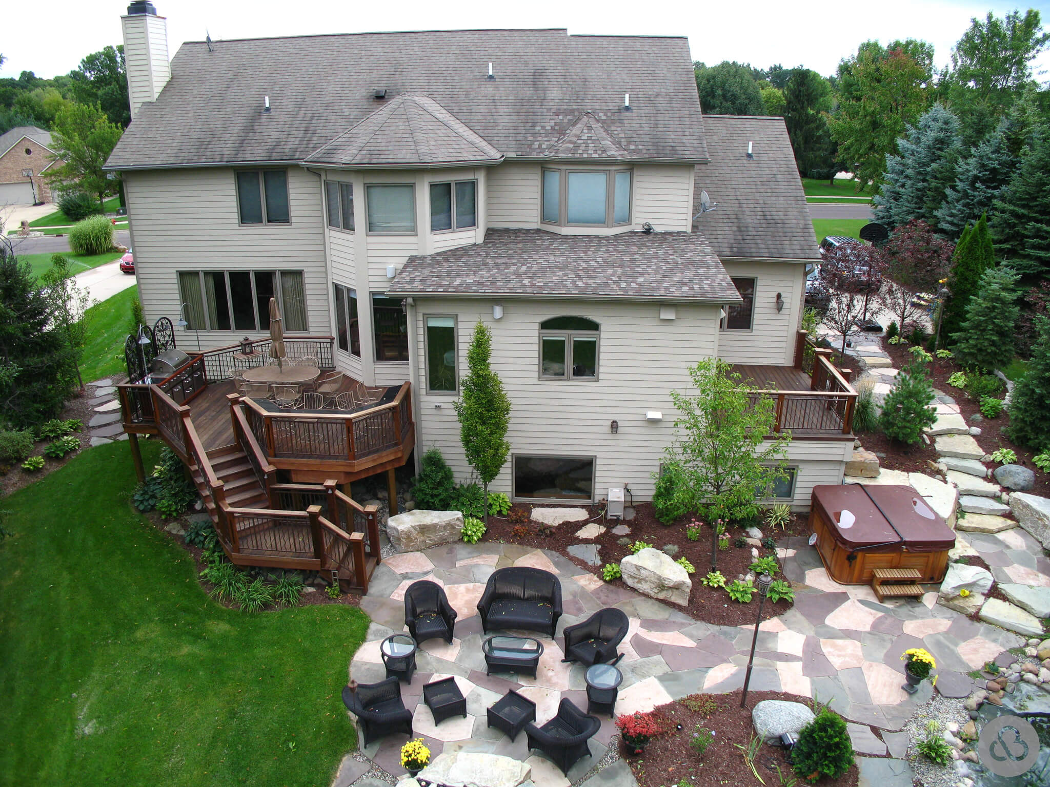 Wood-Paver-Deck_2023-09-15-LandingPage-04