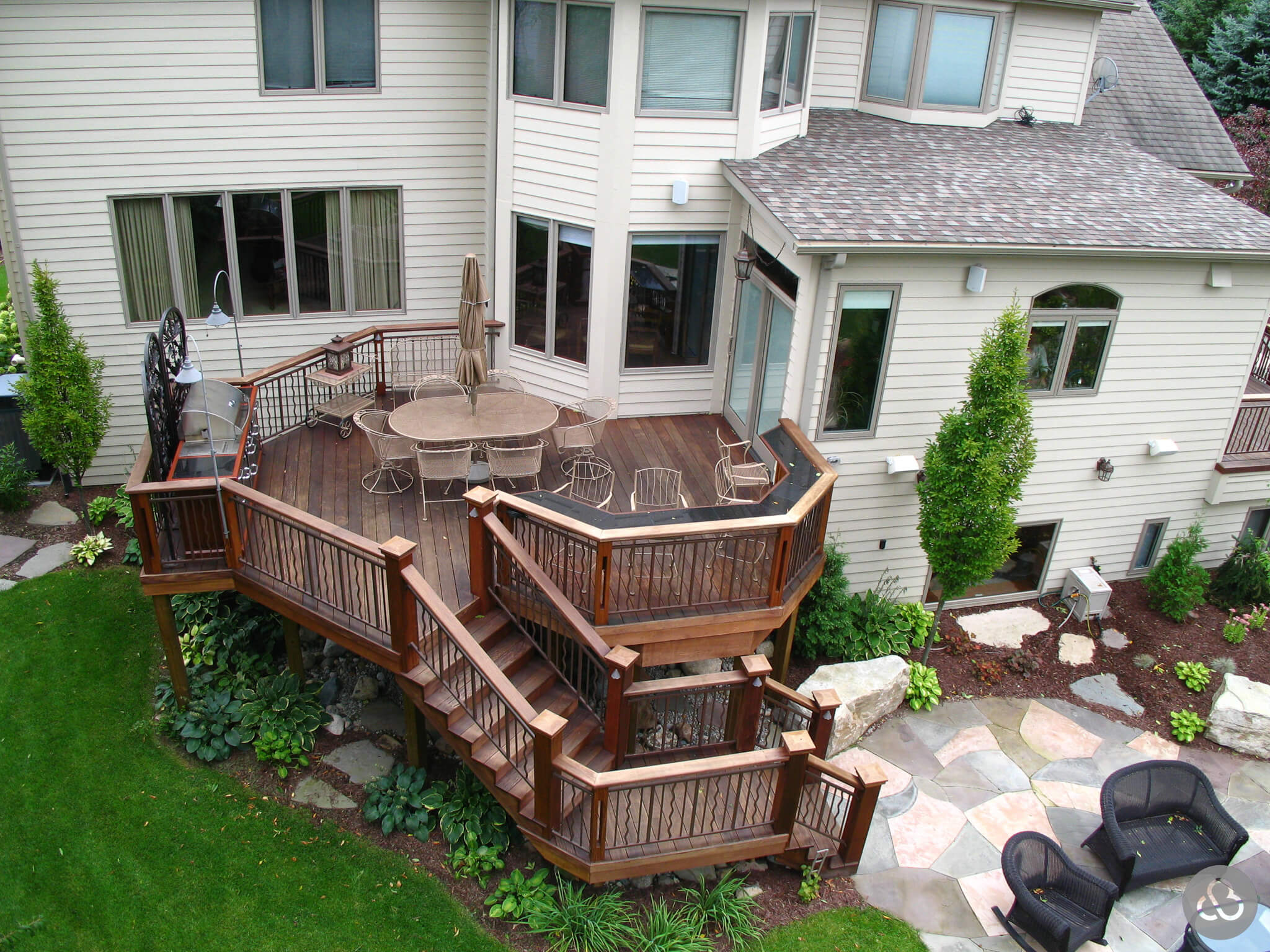 Wood-Paver-Deck_2023-09-15-LandingPage-05