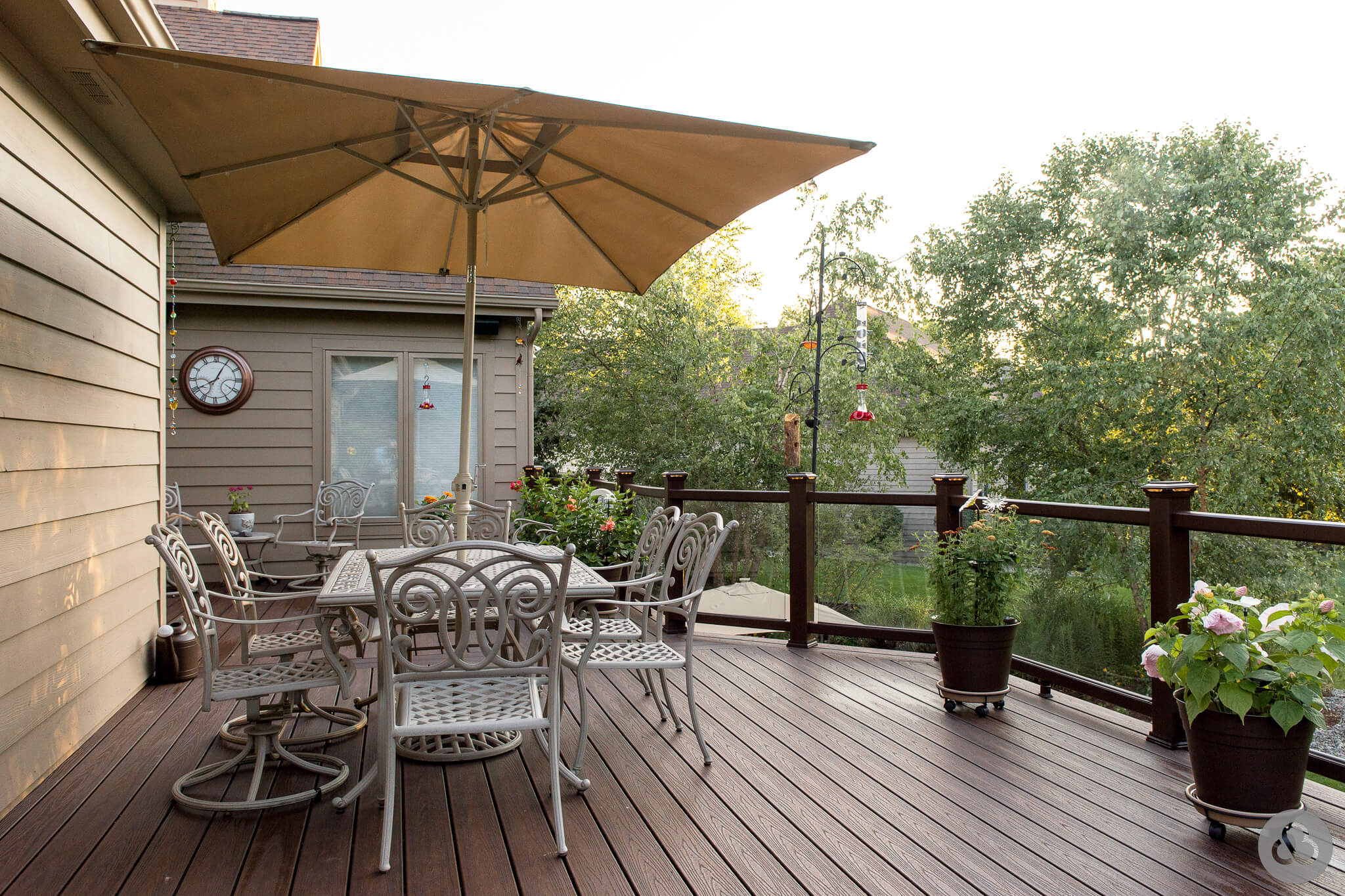 Composite-Glass-Railings-Deck_2023-09-15-LandingPage-07