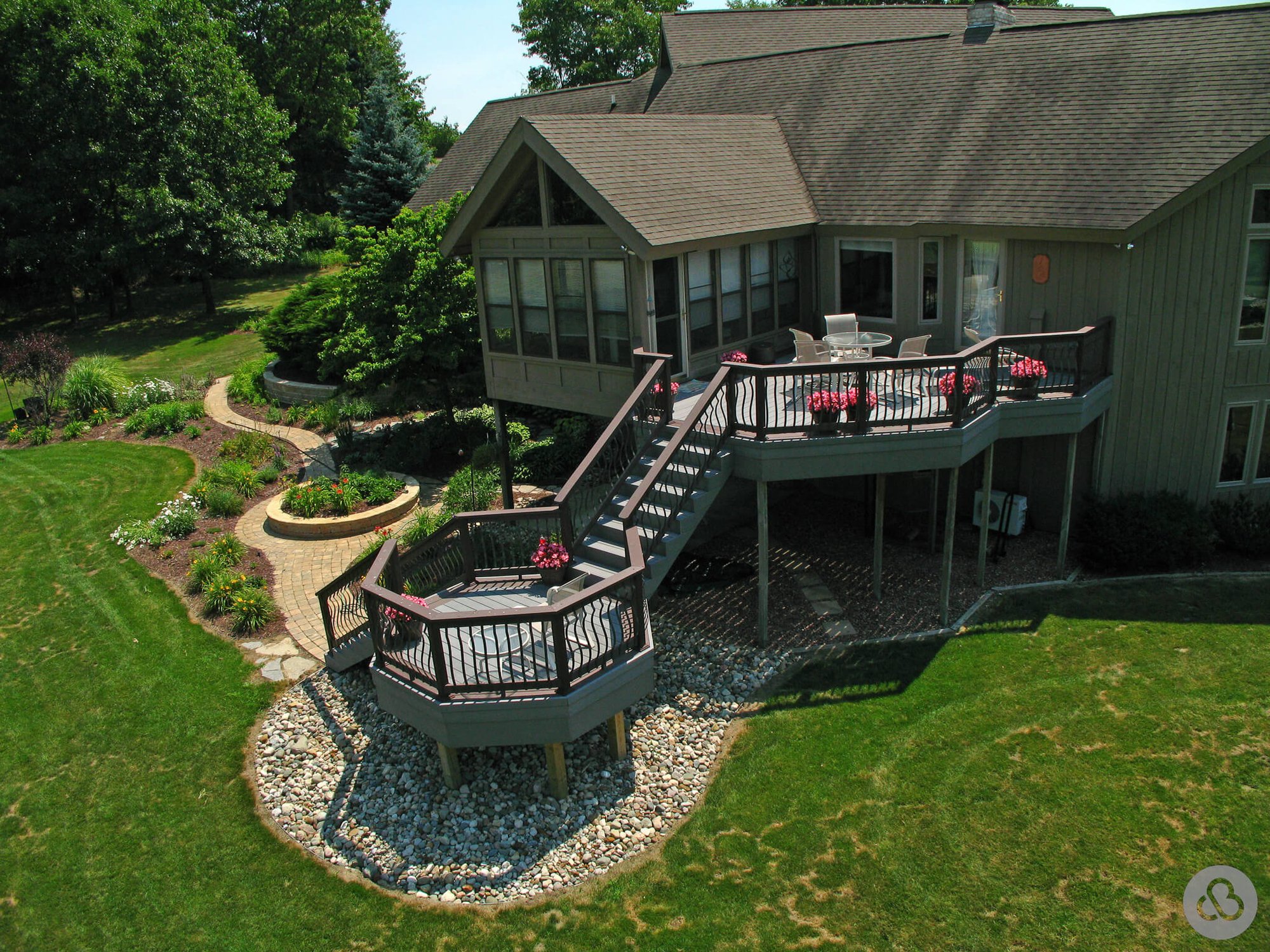 Composite-Tier-Deck_2023-09-15-LandingPage-03
