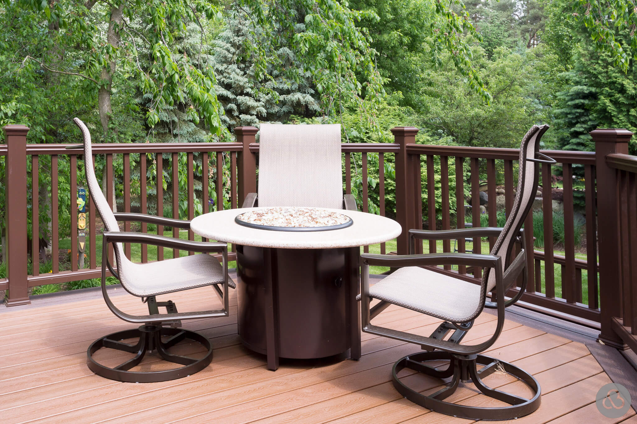 Composite-Deck_2023-09-15-LandingPage-03