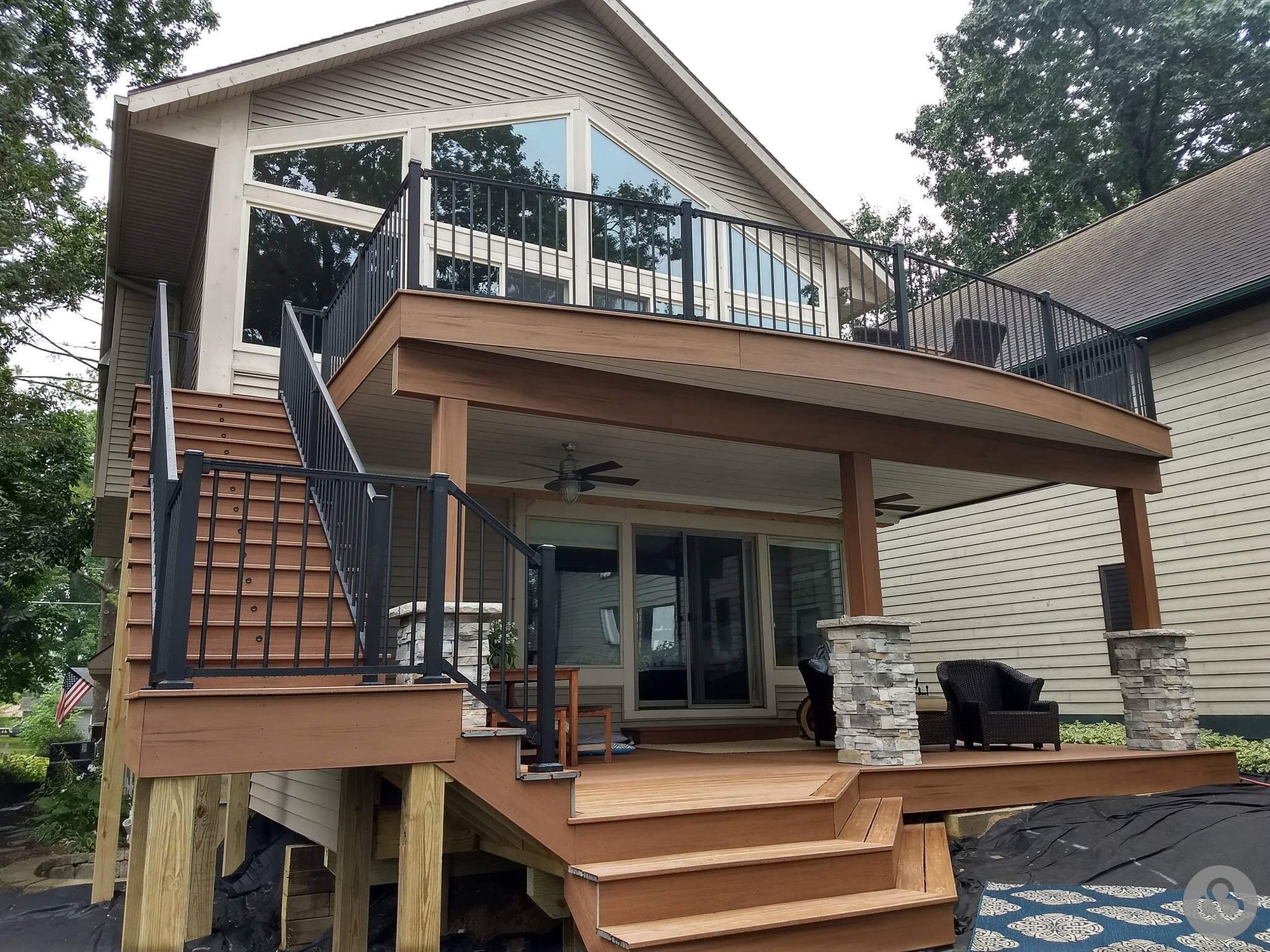 Deck-Pillars-Patio_2023-09-15-LandingPage-07