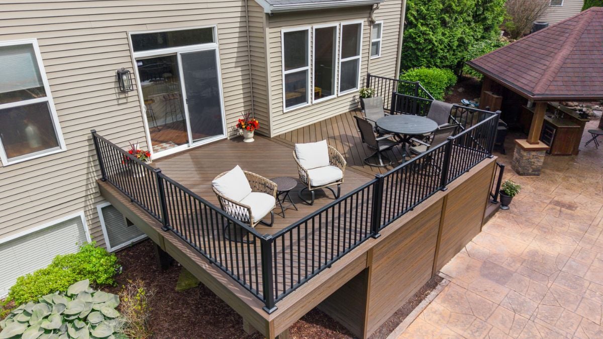 Pricco-Deck_2026-06-19_DecksGallery_Website-03