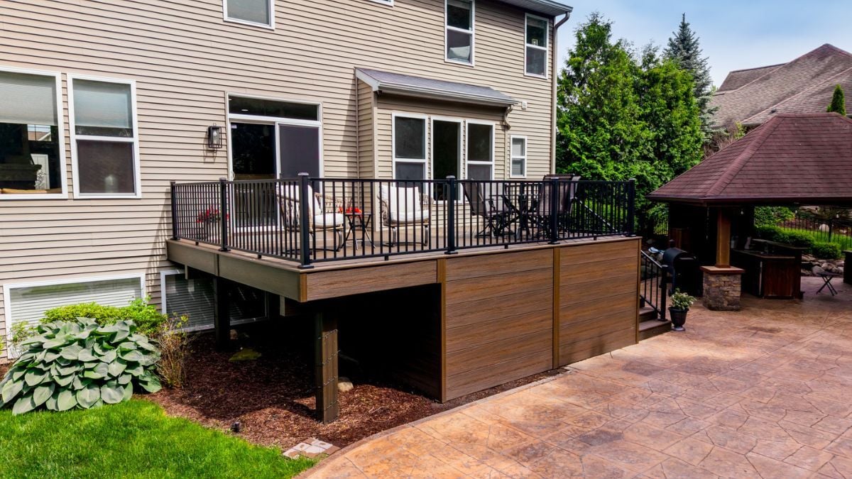 Pricco-Deck_2026-06-19_DecksGallery_Website-04