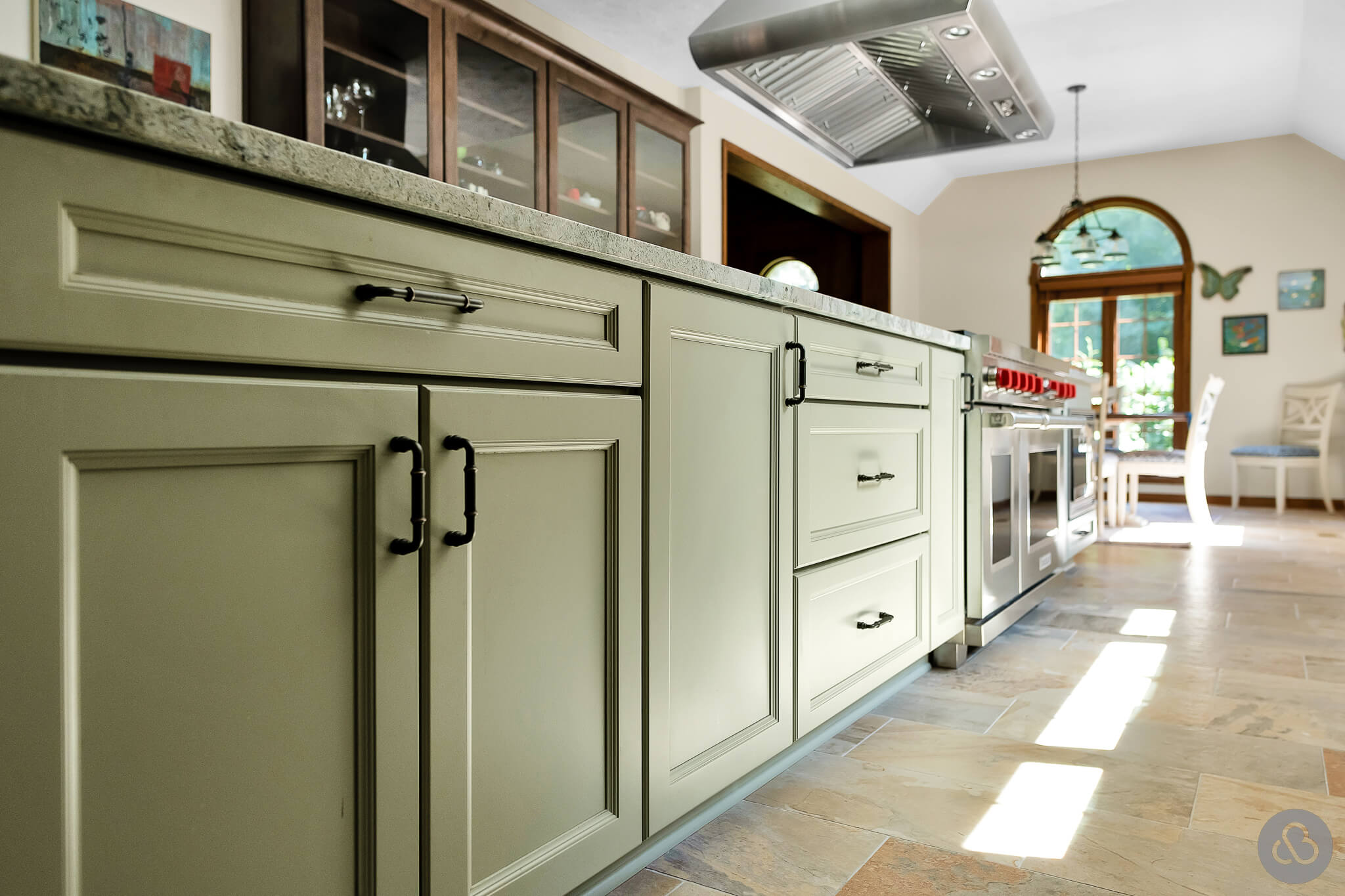 Ellis-Kitchen_2023-09-15-LandingPage-03