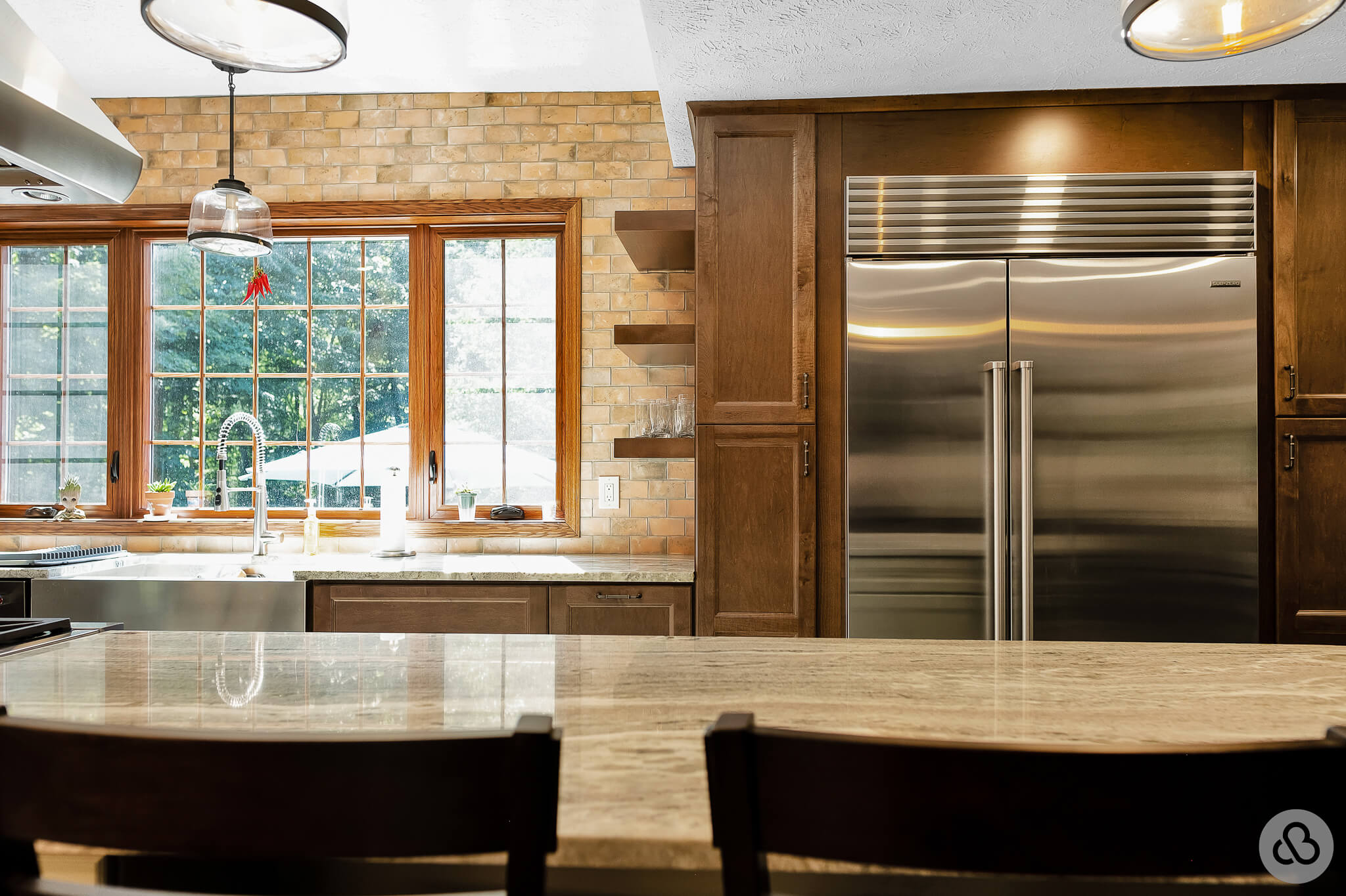 Ellis-Kitchen_2023-09-15-LandingPage-12