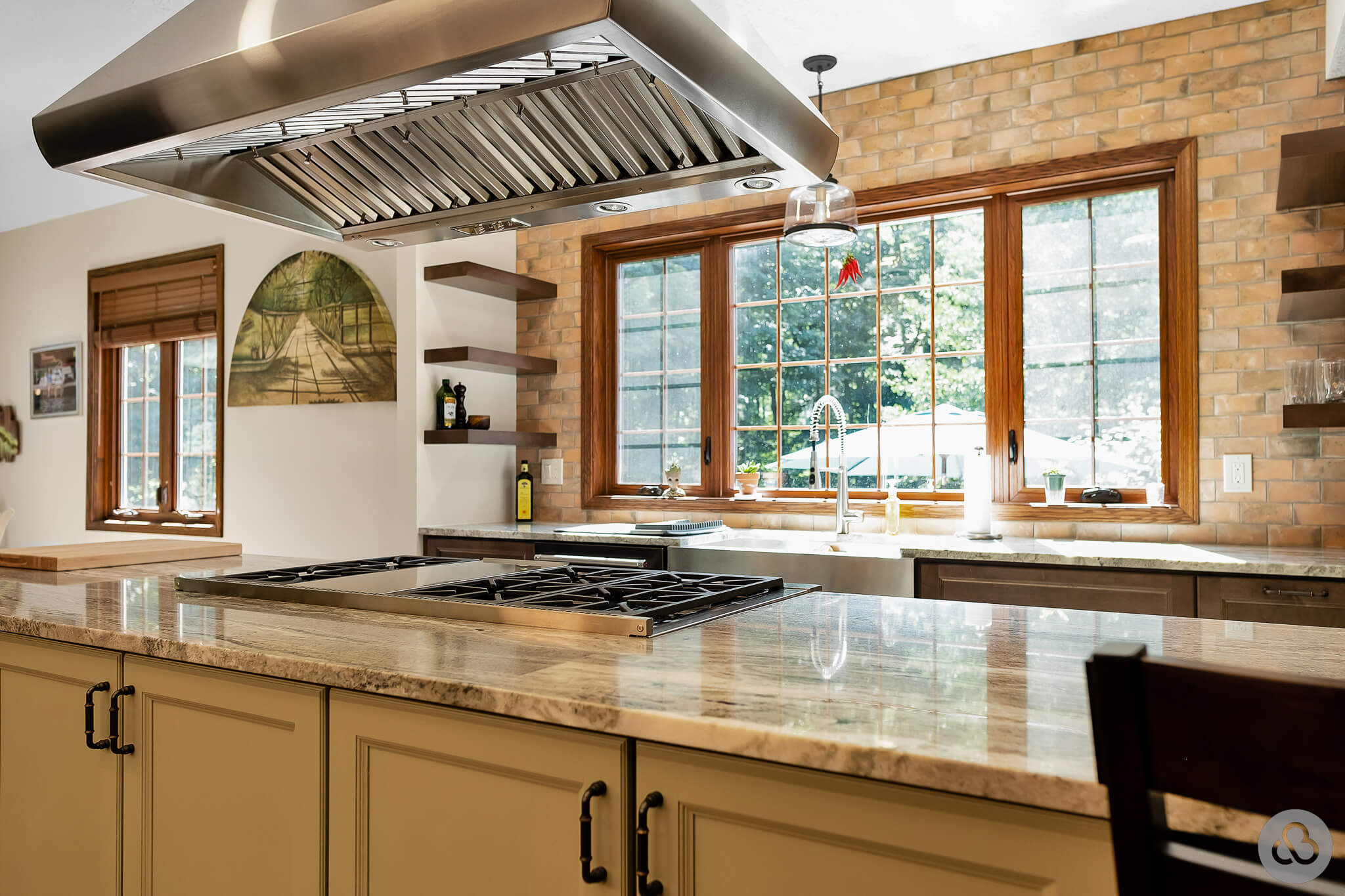 Ellis-Kitchen_2023-09-15-LandingPage-13