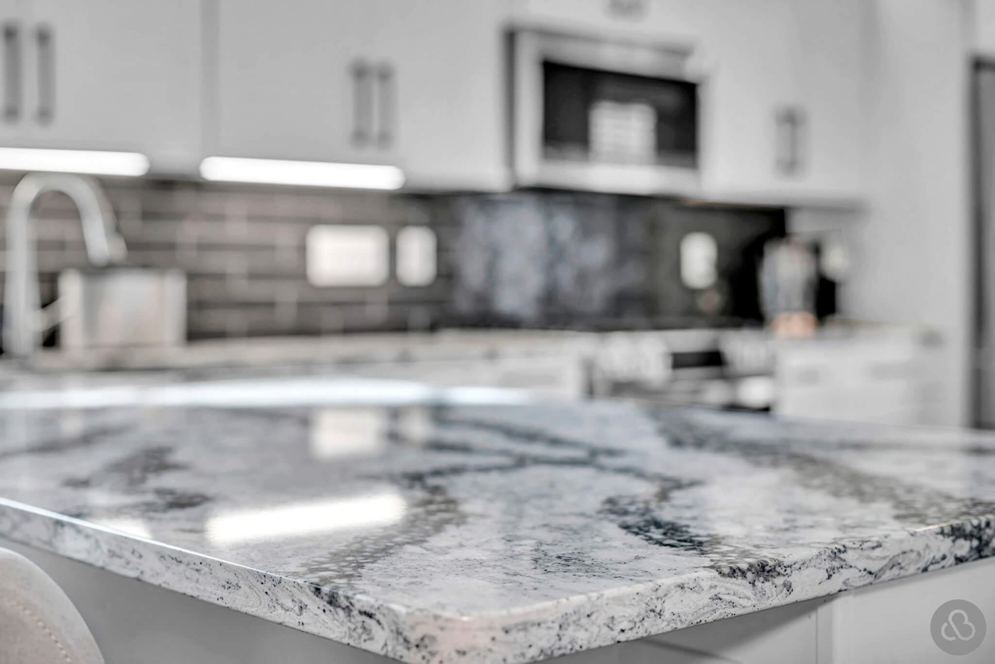 Doyle-Kitchen_2023-09-15-LandingPage-17