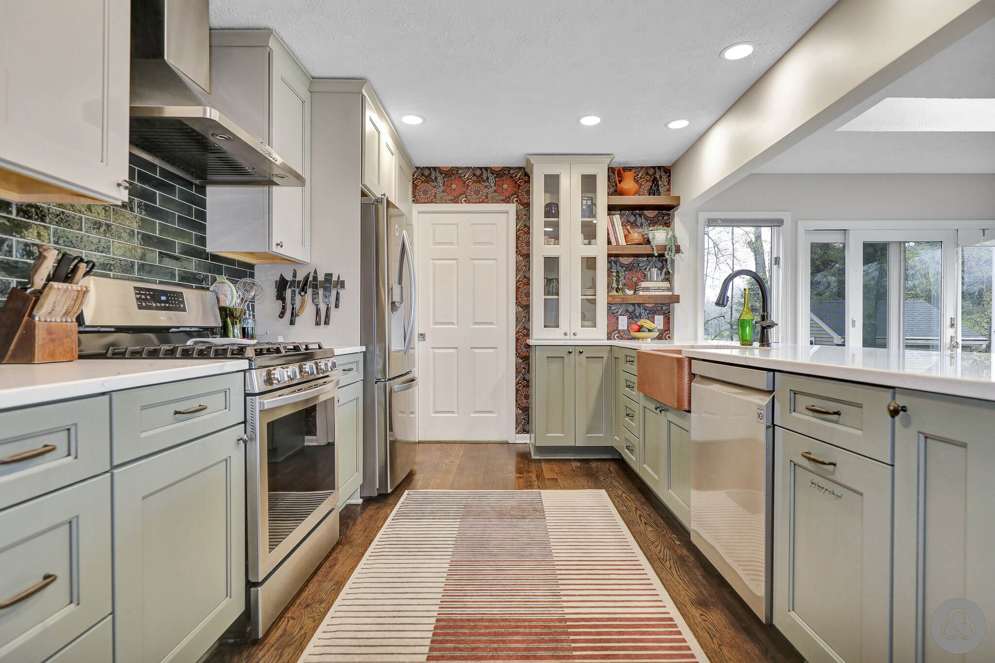 Newsome-Kitchen_2023-09-15-LandingPage-06