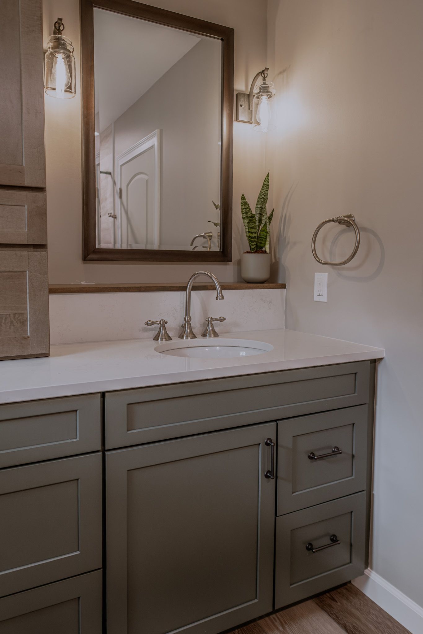 20260916-Collison-Bathroom-Final-RGB-CB-0004
