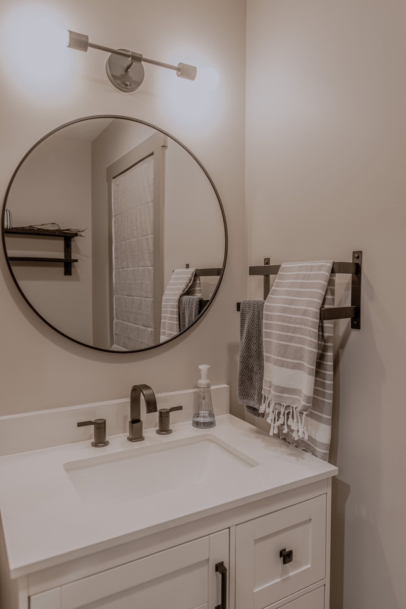20260916-Danic-Bathroom-Final-RGB-CB-0001
