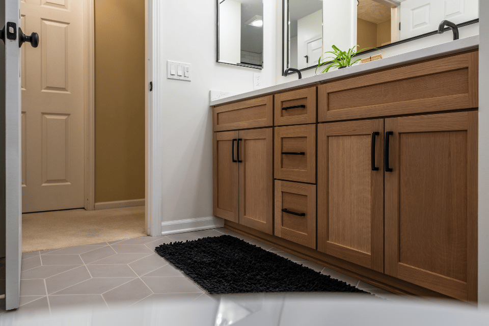 Reilly-Bathroom_2024-12-09_CustomBuiltProjects_Website-02